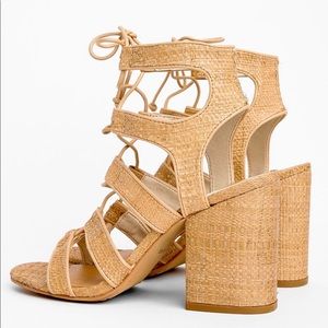 Dolce Vita Eva NWOT Size 9 Wheat Heels. Super Cute